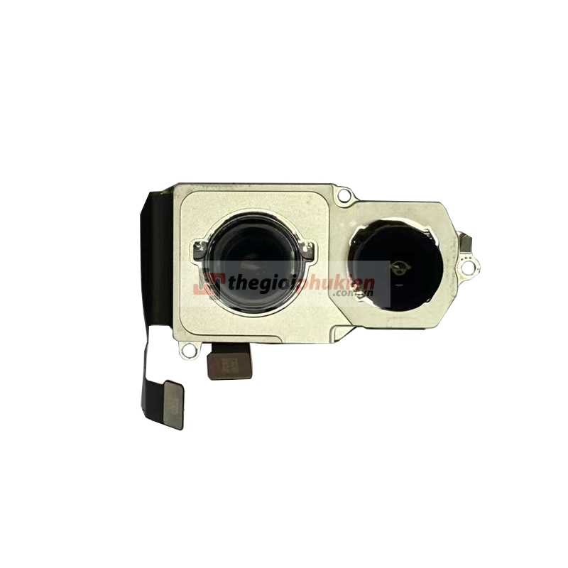 Camera sau iPhone 17